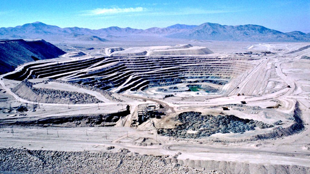 Hard rock lithium extraction in Chile