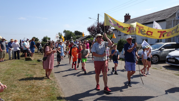 Carleen Tea Treat 1 The Parade